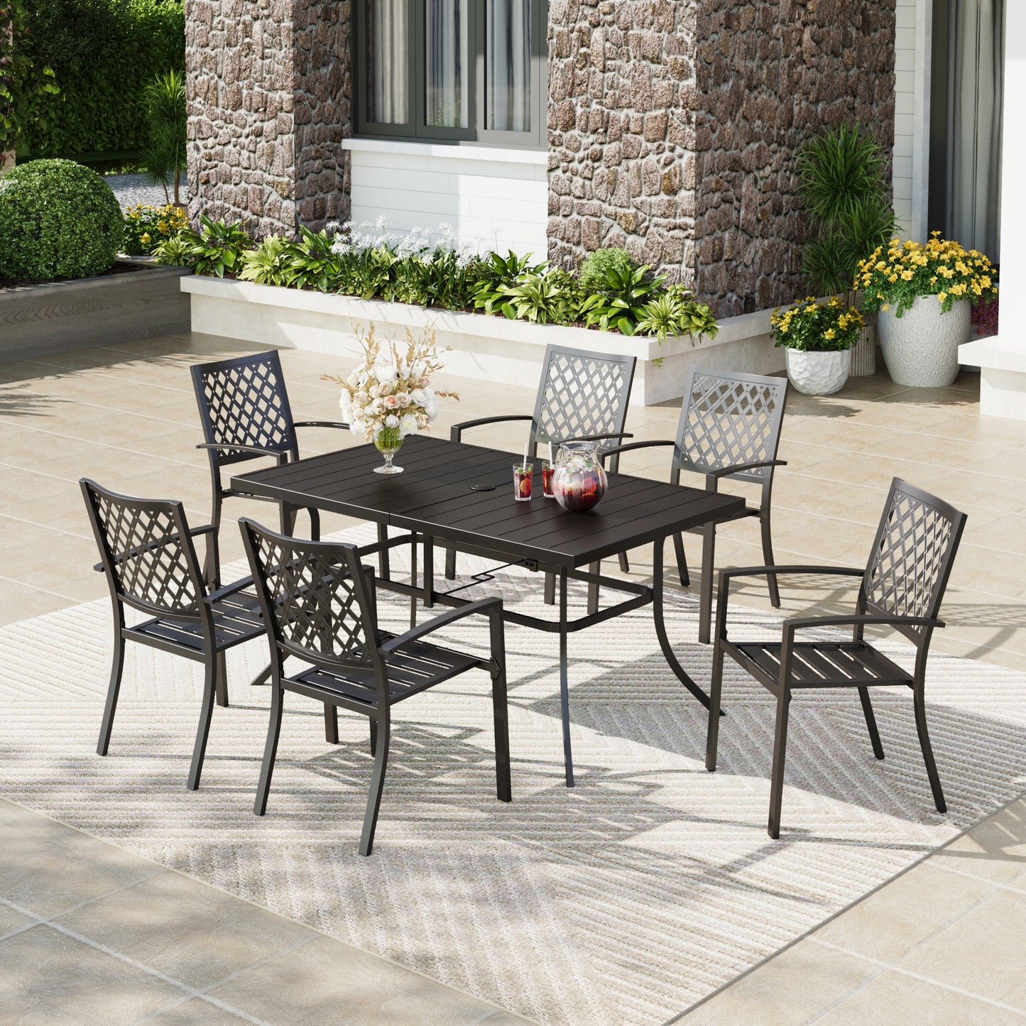 Captiva Designs 7 件套露台餐桌椅套装，配有带板顶的矩形桌子和带剥离式靠背的金属可堆叠椅子