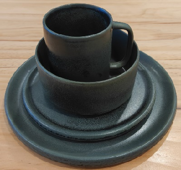 dinnerware set